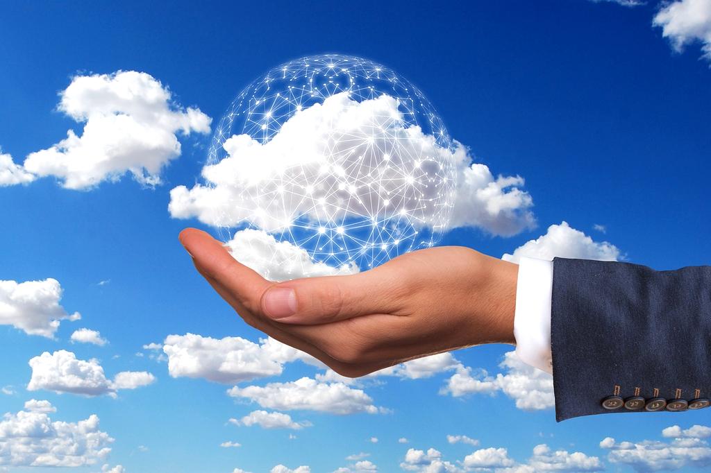 Holographic cloud storage system with floating data particles